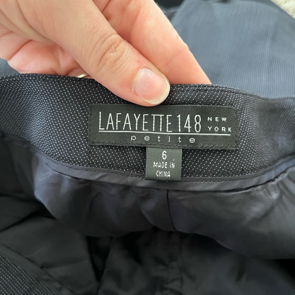 Lafayette 148 New York Navy Stitching Straight Leg Dress Pants Women's Size 6P - Picture 8 of 12